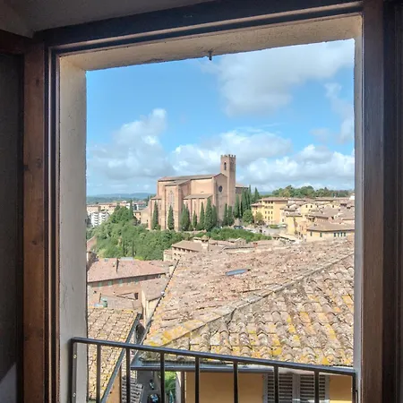 Attico A Pochi Passi Dal Campo *